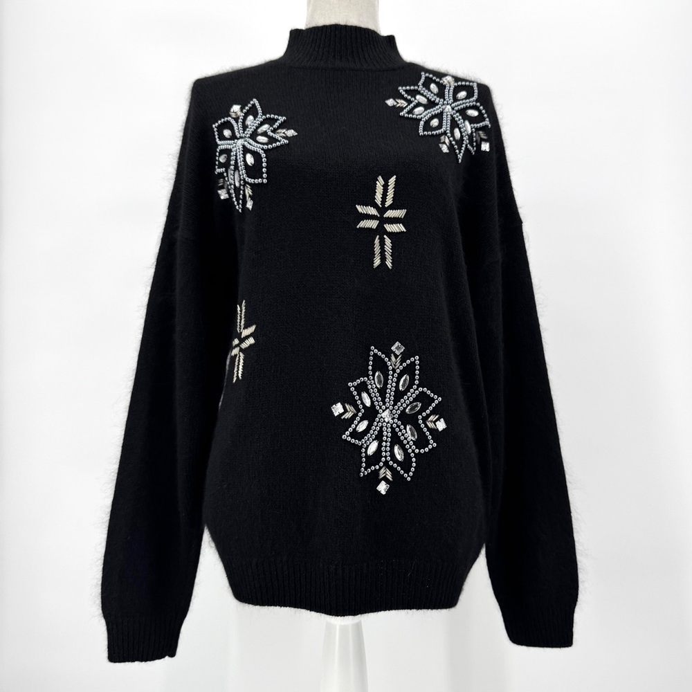 VTG 90s Victoria Jones Silk/Wool Snowflake Beaded Oversized Sweater